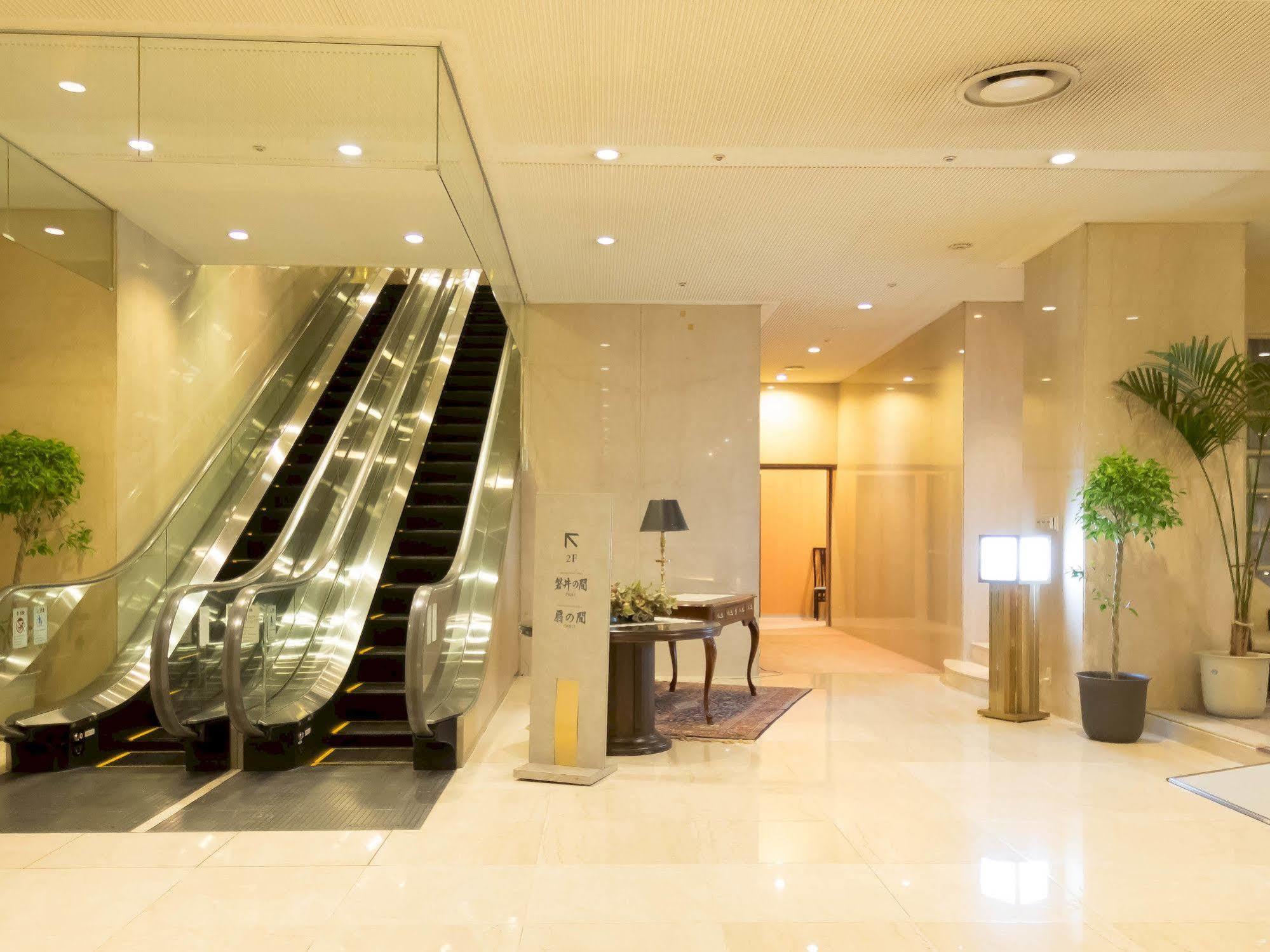 Bellino Hotel Ichinoseki Exterior photo
